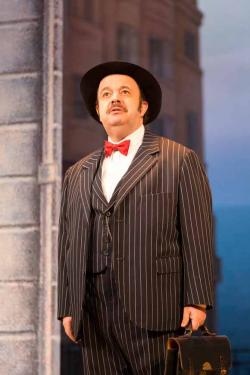 One Man, Two Guvnors