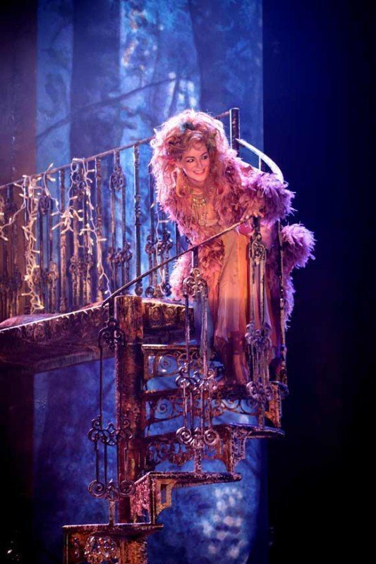 a midsummer nights dream contrast opposites Instituting a sense of order by presenting an overarching motif of “tension of opposites” in shakespeare’s a midsummer night’s dream also involves the establishing of extremes posed by femininity and masculinity, matriarchy and patriarchy as depicted by the different characters in the play. a midsummer nights dream contrast opposites Instituting a sense of order by presenting an overarching motif of “tension of opposites” in shakespeare’s a midsummer night’s dream also involves the establishing of extremes posed by femininity and masculinity, matriarchy and patriarchy as depicted by the different characters in the play.
