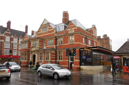 The Bush Theatre in the former Passmore Edwards library on Uxbridge Road, Shepherd’s Bush. Photo by Ian Rob, CC BY-SA 2.0, via Wikimedia Commons (cropped)