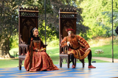 Noah Sinigaglia as Queen Katherine and Mark Goldthorp as King Henry in Anne Boleyn: The Musical at Hever Castle, 2025. Photo by Daniel Watson