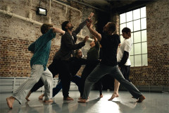 Kai Tomioka, Joshua Attwood, Elisabet Liisu Cerenius, Faye Tan, Dan Baines and Paris Fitzpatrick in rehearsal for Six Lethargies. Photo by Alex Storey