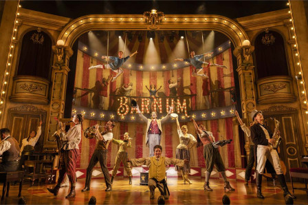 The cast of Barnum on its UK and Ireland tour. Photo by Pamela Raith