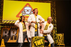 The Brainiacs at the TNT plunger in Brainiac Live at the Garrick Theatre. Photo by Danny Kaan