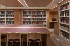 The Audre D. Carlin Reading Room at Shakespeare's Globe. Photo by James Newton