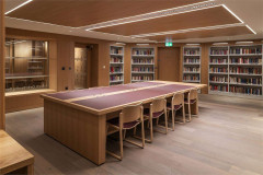 Inside the Audre D. Carlin Reading Room at Shakespeare's Globe. Photo by James Newton