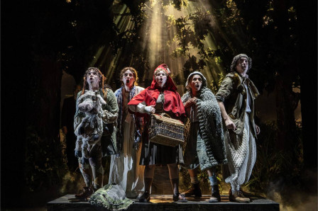 Simbi Akande, Laura Pitt-Pulford, John Dagleish, Gracie McGonigal and Keith Ramsay in Into the Woods. Photo by Johan Persson