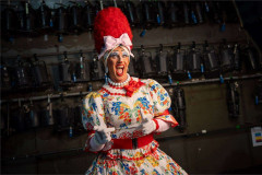 Ben Harlow as Dame Trott backstage at Blackpool Grand Theatre