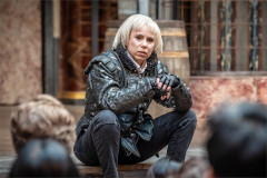 Michelle Terry as Richard in Richard III at Shakespeare's Globe, 2024. Photo by Marc Brenner