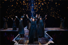 The company of A Christmas Carol at the Perelman Performing Arts Center, New York, in 2025. Photo by Andy Henderson