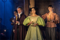 Nia Towle, Gunnar Cauthery, Emma McDonald and Lizzie Annis in Middlemarch Part 2 at the Swan Theatre, Stratford-upon-Avon. Photo by Johan Persson