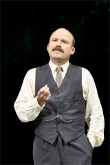 Rory Kinnear as John Maynard Keynes in The Standard of Living. Photo by Manuel Harlan
