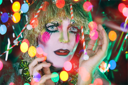 Taylor Mac in Holiday Sauce. Photo by Little Fang