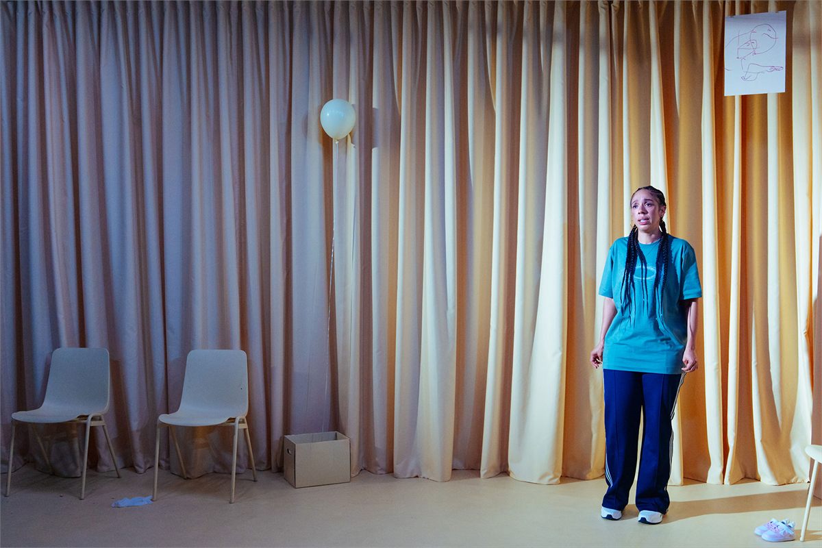 Pearl Mackie on Khadija Raza’s set for Baby at Brixton House