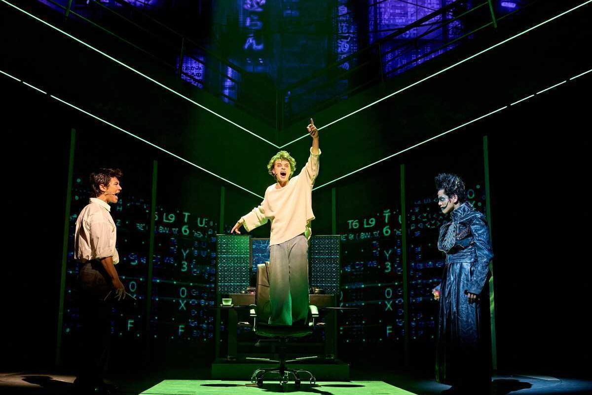 Colin Ryan as L, Xander Pang as Light and Telly Leung as Ryuk in Death Note: The Musical