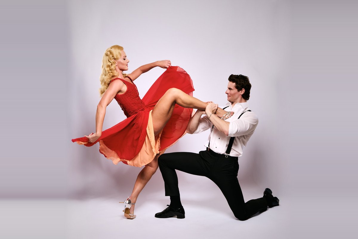 Emily Layden-Fritz and Michael O’Reilly in Dirty Dancing – The Classic Story on Stage. Photo by Michael Wharley