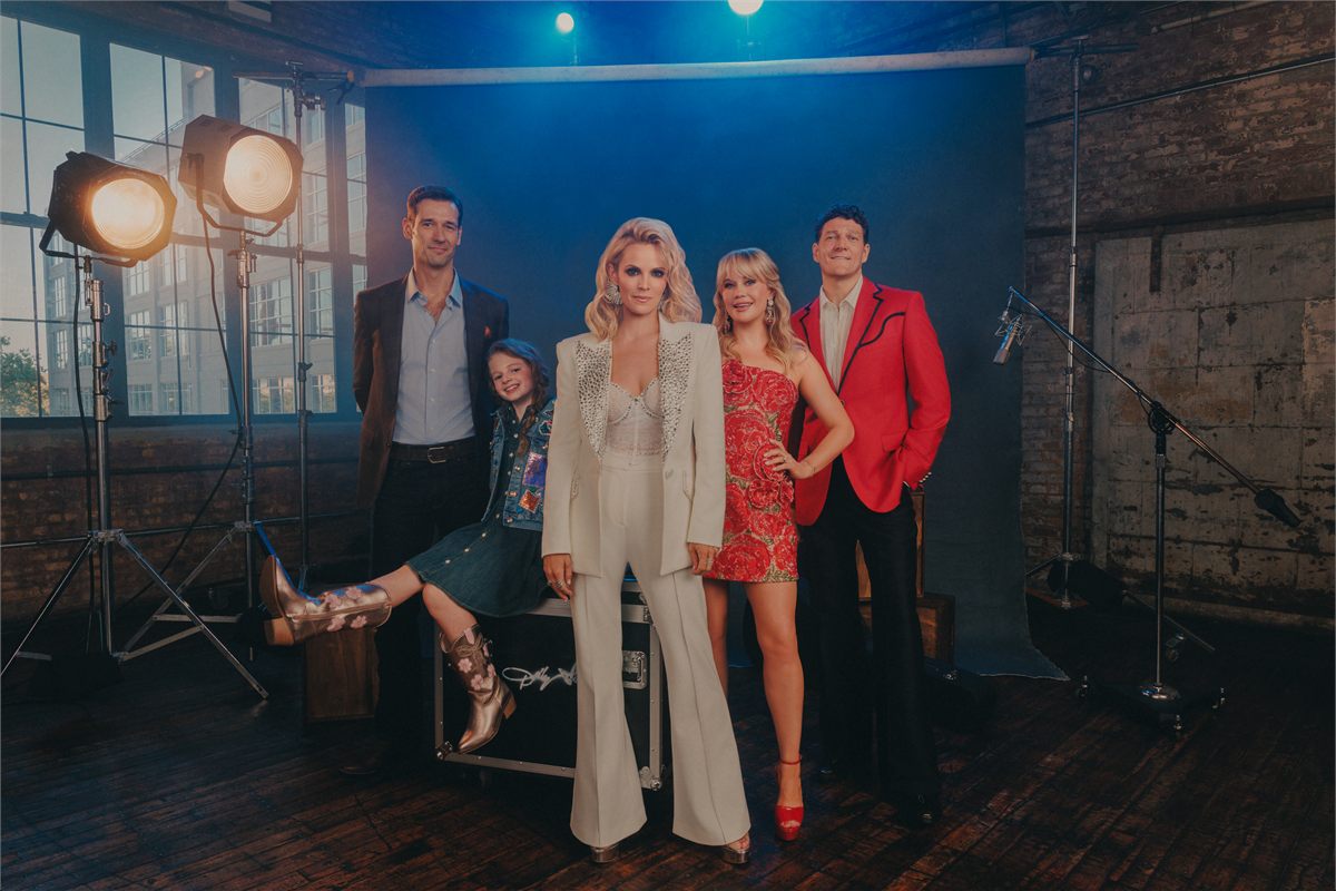 Katie Rose Clarke, Carrie St. Louis, Norah Nunes, John Behlmann and Gabriel Ebert, the Broadway cast of Dolly: A True Original Musical. Photo by Matthew Murphy