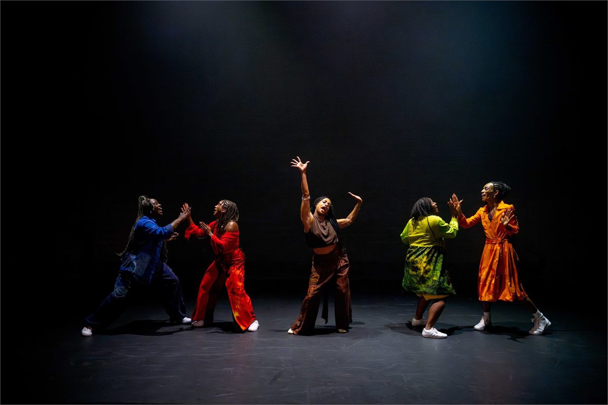 Nadine Higgin, Cherrelle Skeete, Ibilola Rossi, Tatenda Naomi Matsvai and Alex Thomas-Smith in for colored girls… at The Yard Theatre. Photo by Camilla Greenwell