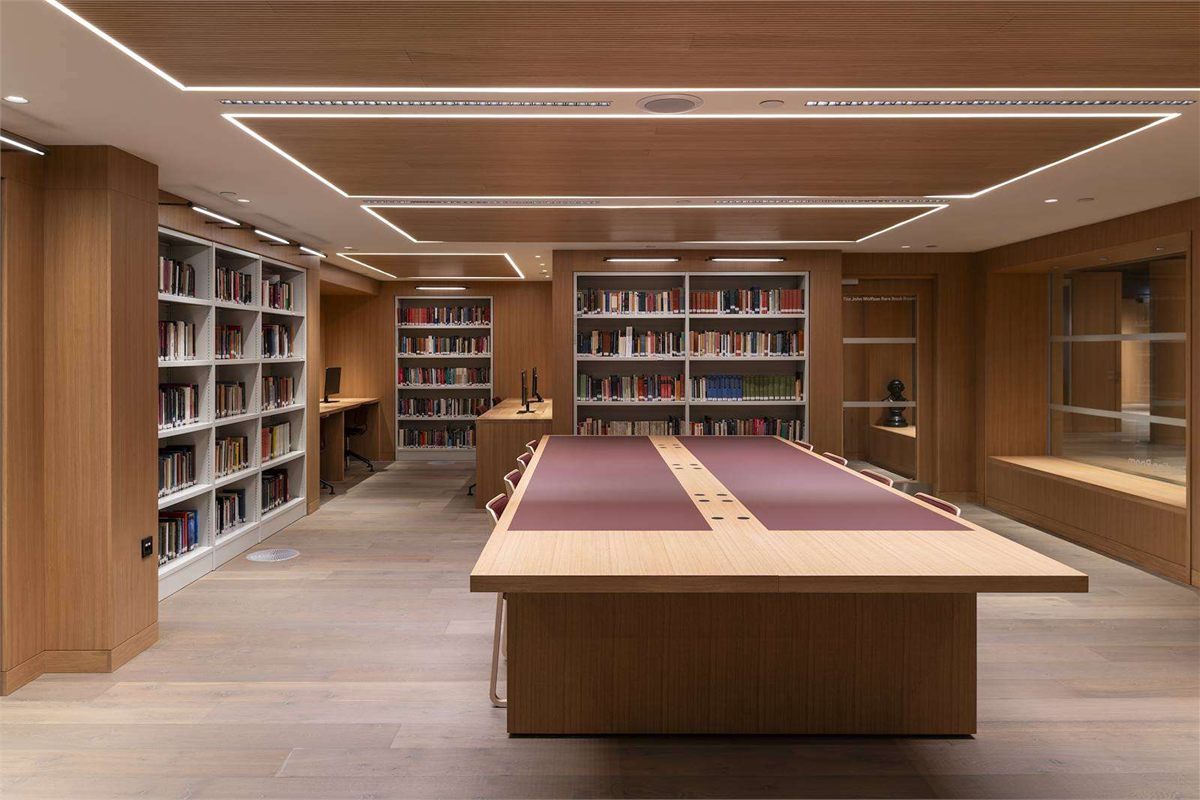 The Audre D. Carlin Reading Room at Shakespeare's Globe. Photo by James Newton
