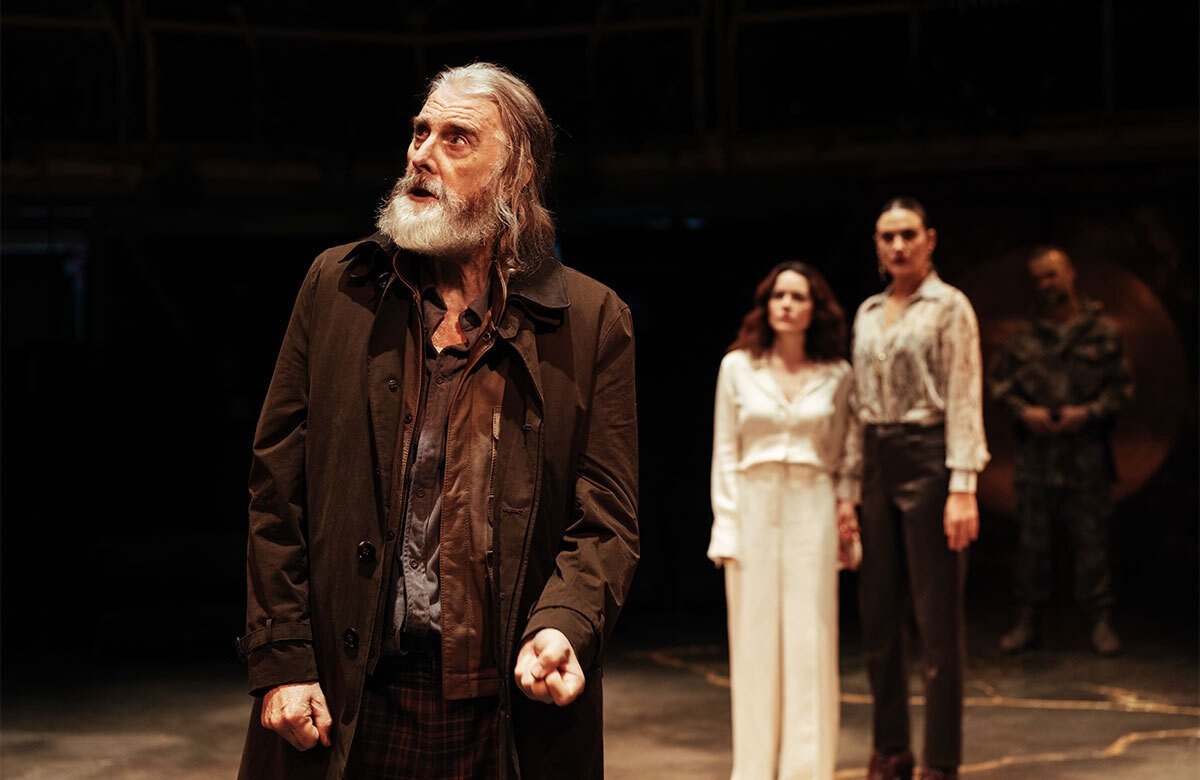 David Threlfall as King Lear in King Lear at the Royal Exchange Theatre. Photo by Helen Murray David Threlfall as King Lear in King Lear at the Royal Exchange Theatre. Photo by Helen Murray