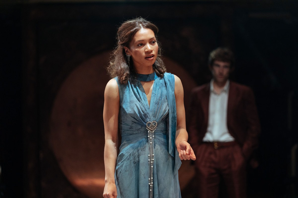 A scene from King Lear at the Royal Exchange Theatre, Manchester. Photo by Helen Murray A scene from King Lear at the Royal Exchange Theatre, Manchester. Photo by Helen Murray