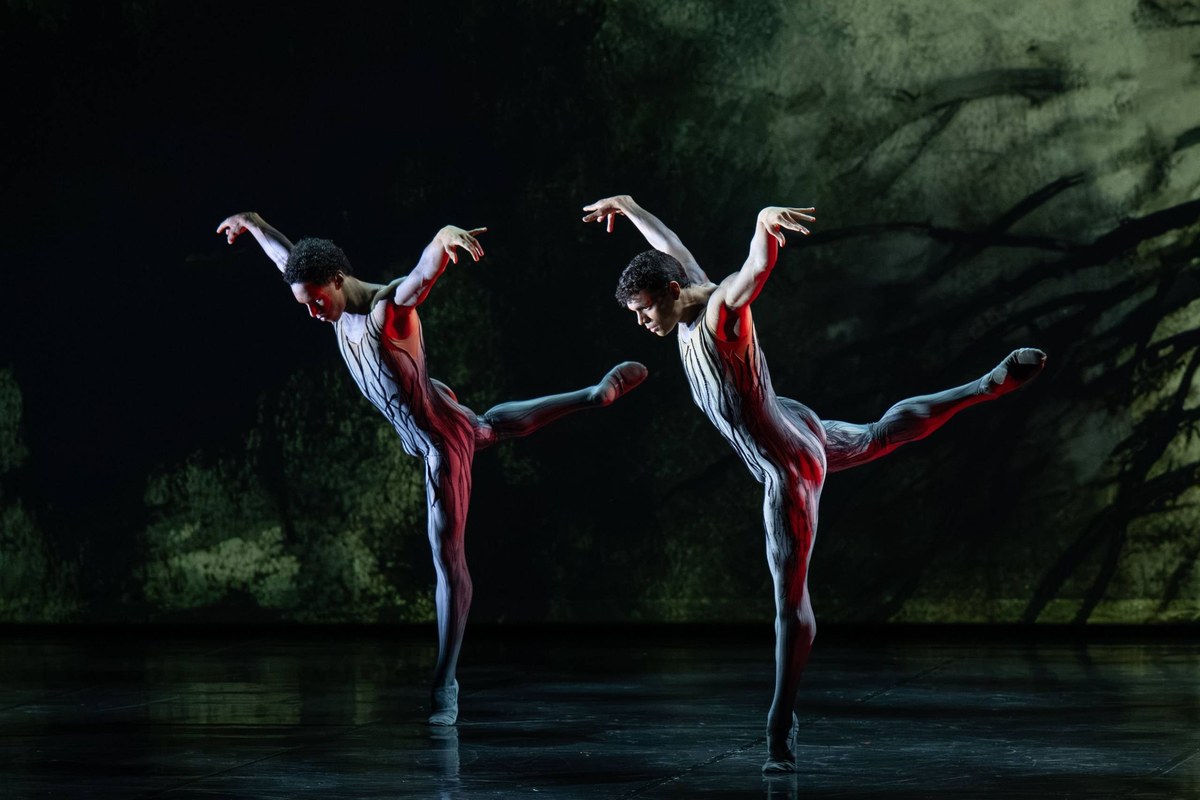 Dancers of London City Ballet in Firebird at Sadler’s Wells
