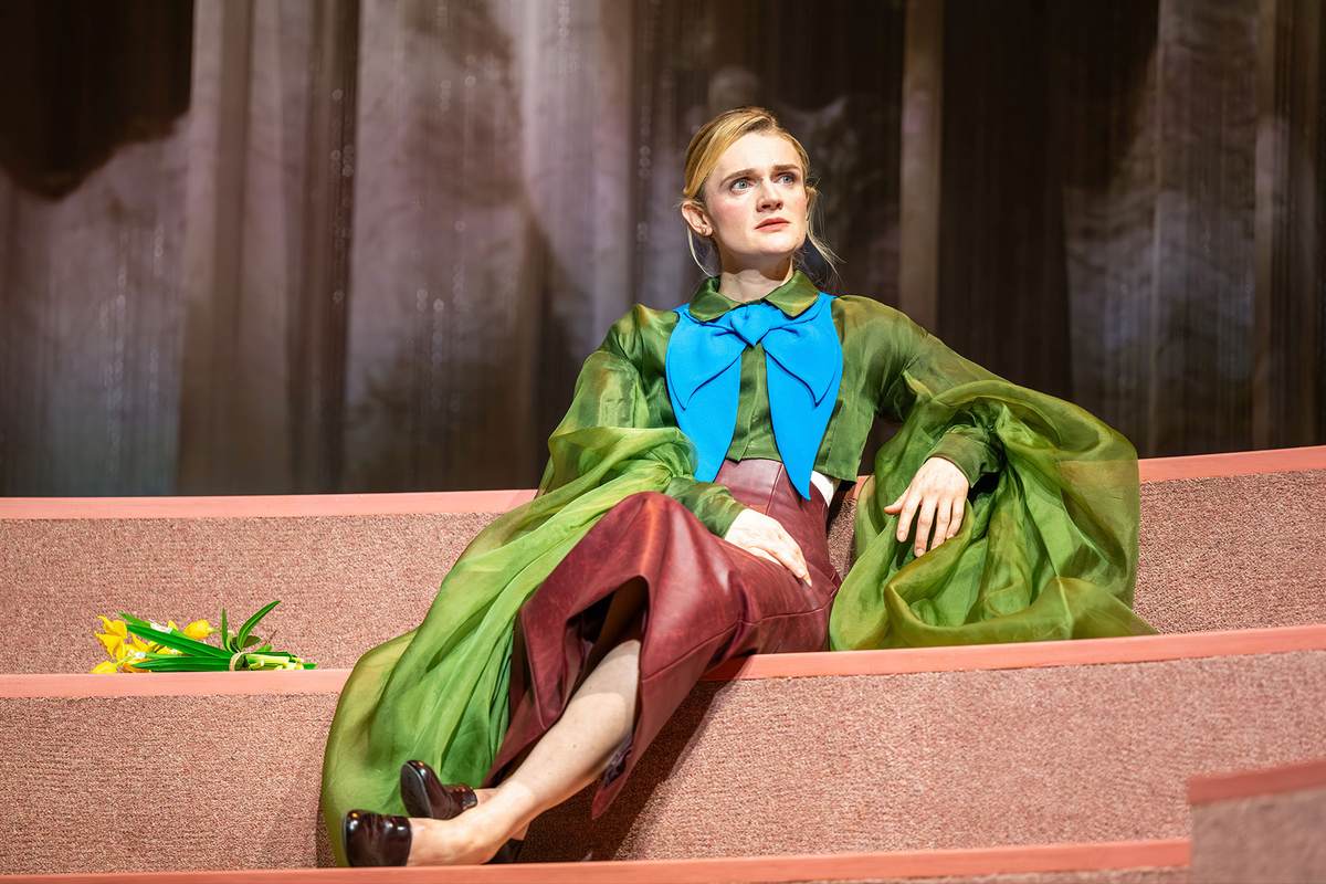 Gayle Rankin as Jean Brodie in The Prime of Miss Jean Brodie at the Royal Lyceum Theatre. Photo by Mihaela Bodlovic Gayle Rankin as Jean Brodie in The Prime of Miss Jean Brodie at the Royal Lyceum Theatre. Photo by Mihaela Bodlovic