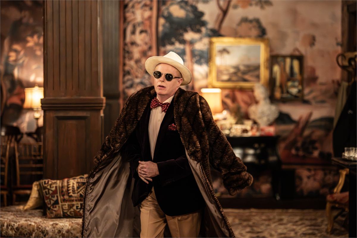 Jesse Tyler Ferguson as Truman Capote in Tru at the Menier Chocolate Factory. Photo by Johan Persson